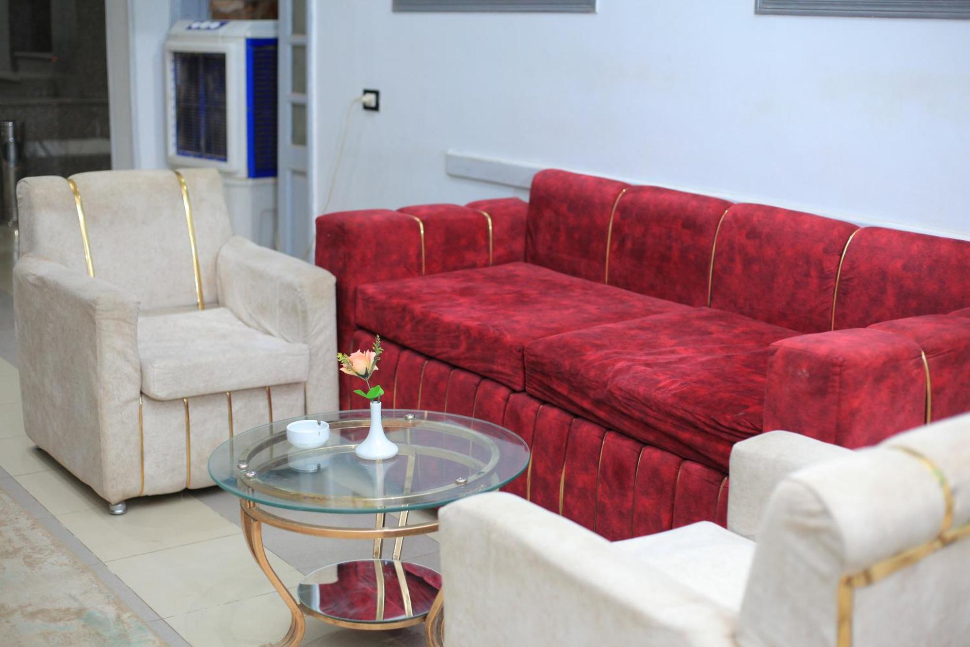 Oscar Hotel Асуан Екстериор снимка