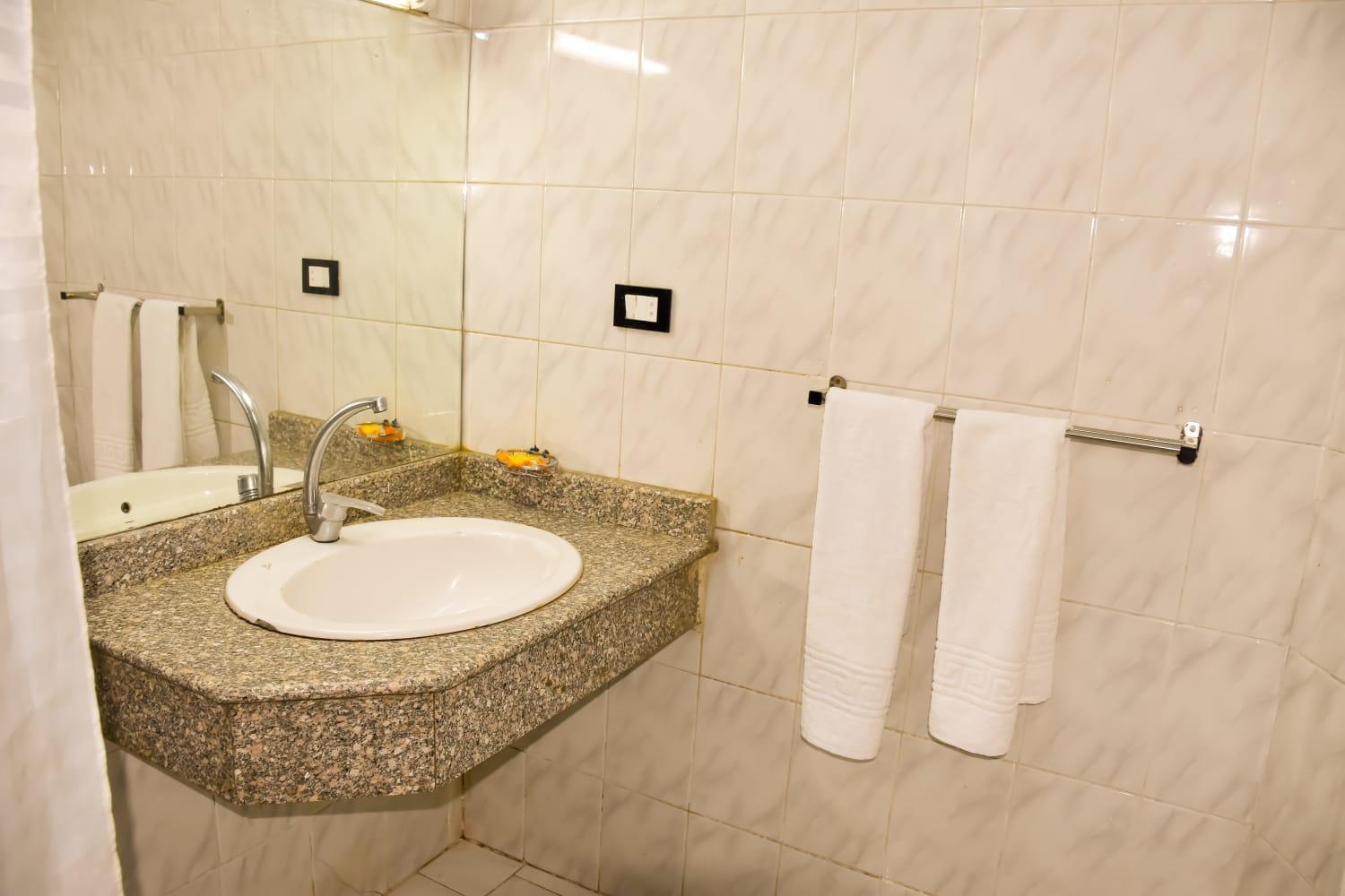 Oscar Hotel Асуан Екстериор снимка